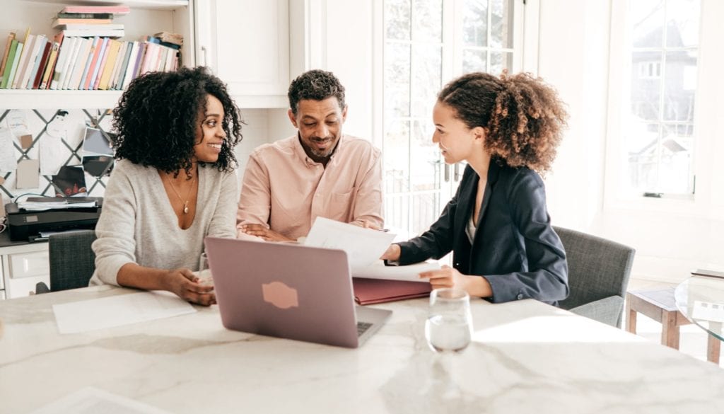 Couple reviewing student loan payment