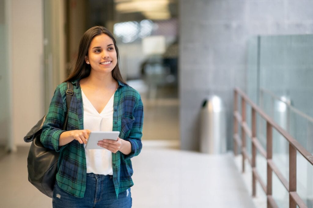 College student wondering what a 10-day loan payoff is