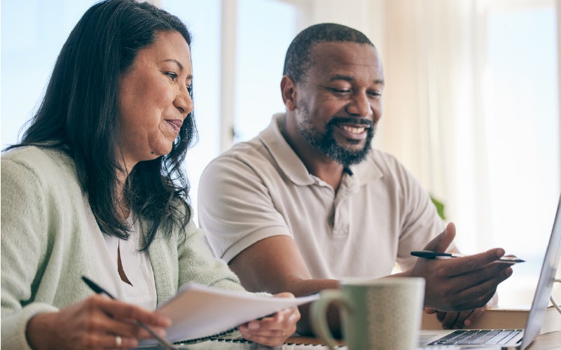 parent looking at parent loan refinancing options